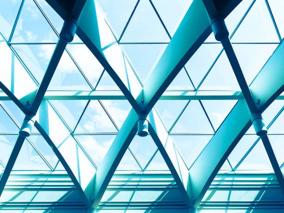 Оспаривание кадастровой стоимости допустимо и после перехода к ст. 22.1 (судья 4-го АСОЮ)